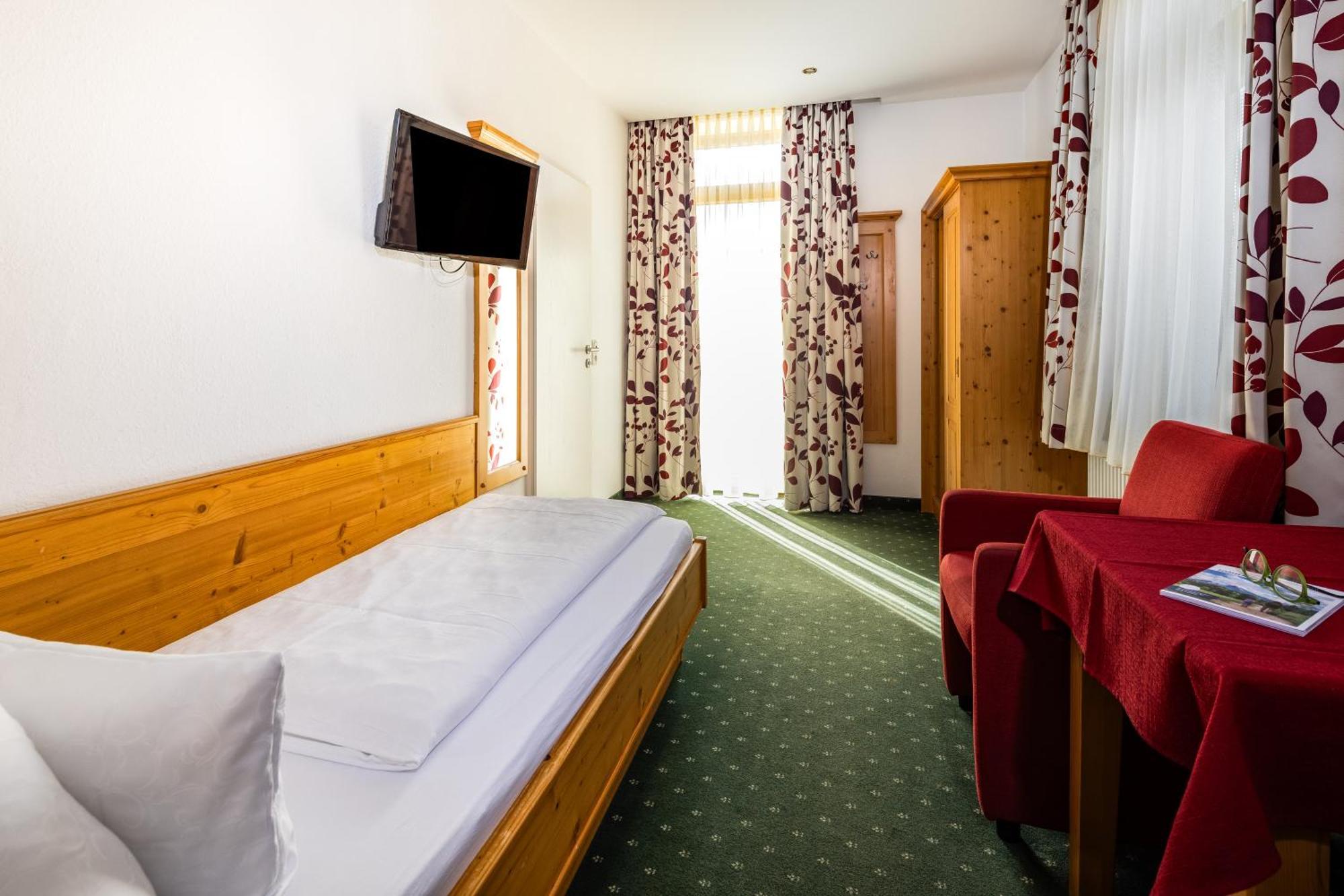 Hotel Gruenberger 3*